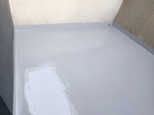 Étanchéité liquide à base de résine